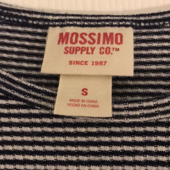 blue and white striped tank top - Picture 2 of 3